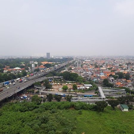 Apartment Comfy 2 Bedroom Nerine Jakarta Bilik gambar