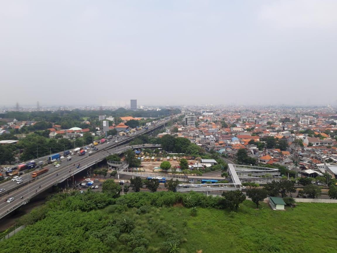 Apartment Comfy 2 Bedroom Nerine Jakarta Bilik gambar